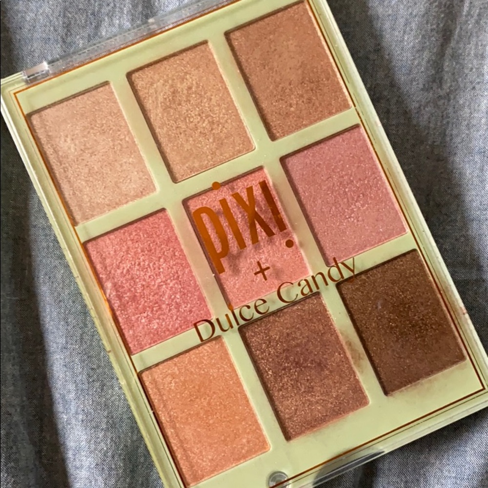 PIXI x Dulce Candy Sweet Glow Palette